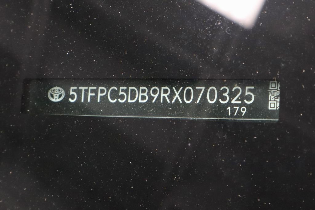 Used 2024 Toyota Tundra TRD Pro w/ TRD Pro Tow Package AWD/4WD image 32