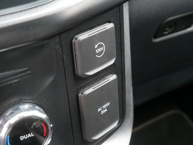 Certified 2022 Ford F150 Platinum AWD/4WD image 34
