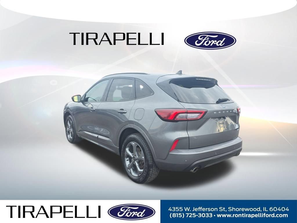 Certified 2023 Ford Escape ST-Line w/ Tech Pack #1 AWD/4WD image 5