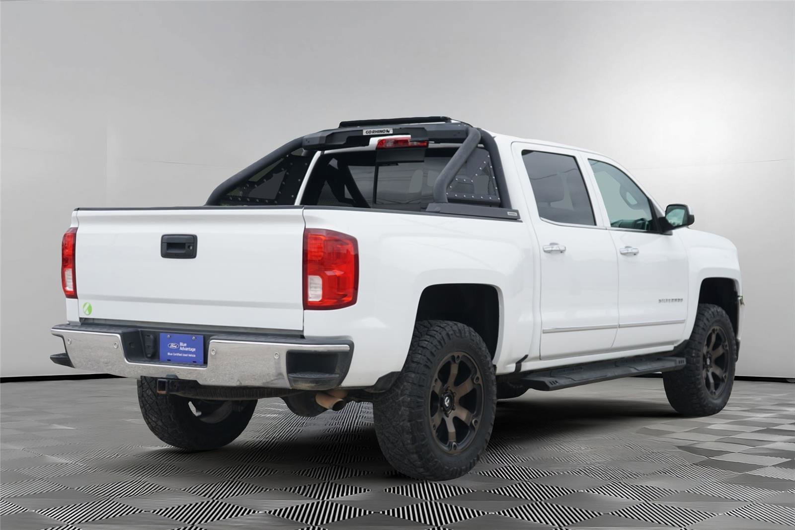 Used 2017 Chevrolet Silverado 1500 LTZ w/ Sport Package RWD image 5