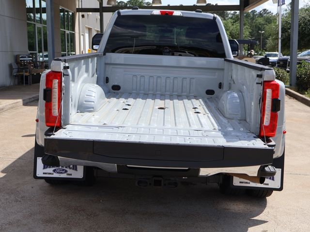 Certified 2025 Ford F350 Lariat AWD/4WD image 5