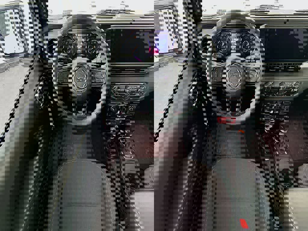 Used 2024 Jeep Wrangler Willys image 13