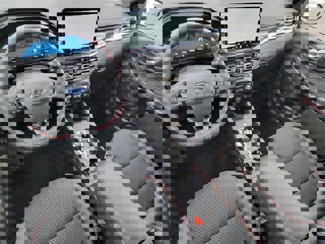 Certified 2023 Ford Escape ST-Line Select w/ Tech Pack #2 image 37