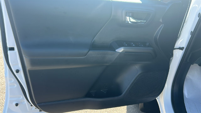 Used 2023 Toyota Tacoma TRD Off-Road AWD/4WD image 16