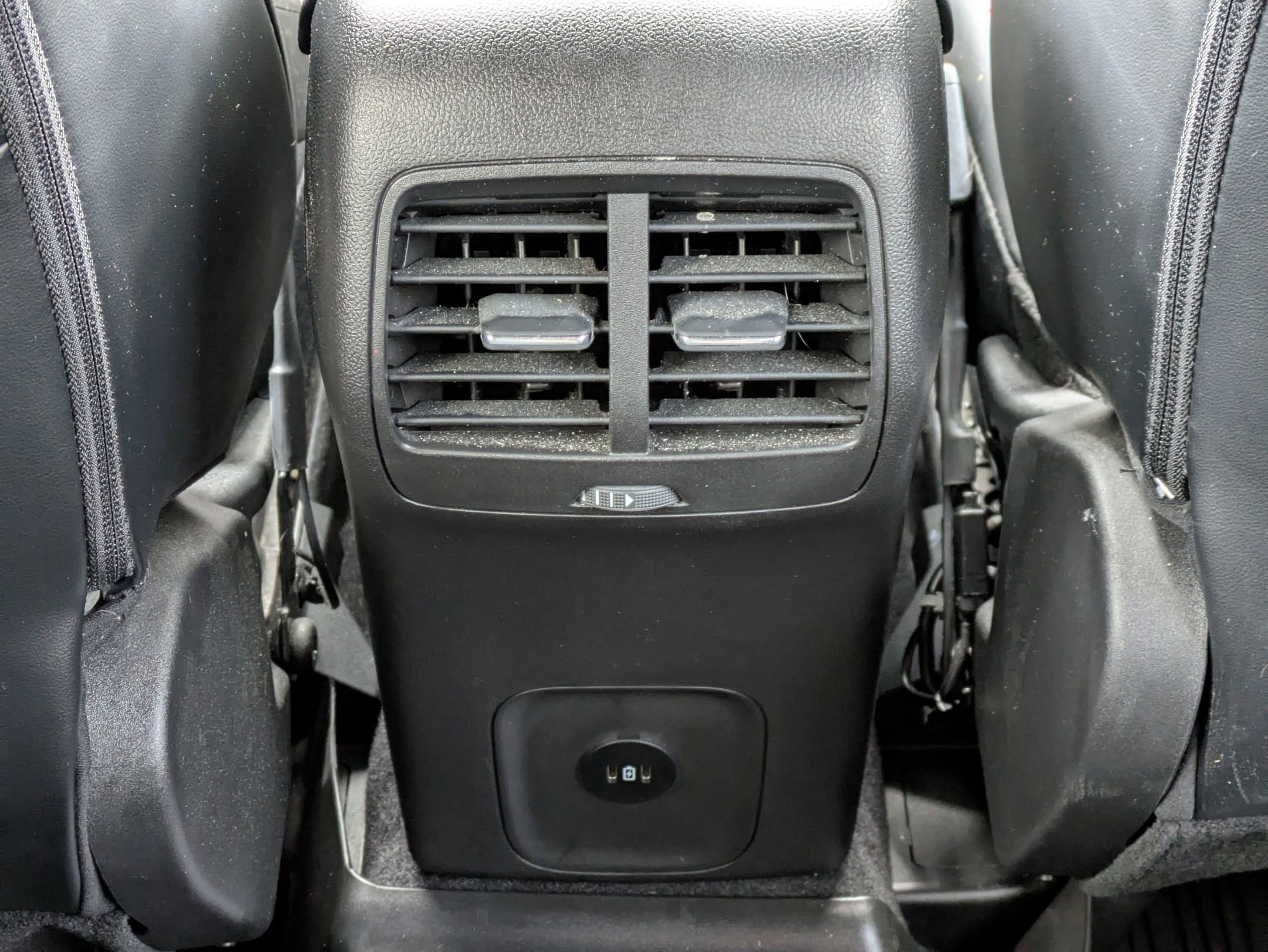 Certified 2023 Ford Escape ST-Line Select w/ Tech Pack #1 image 16