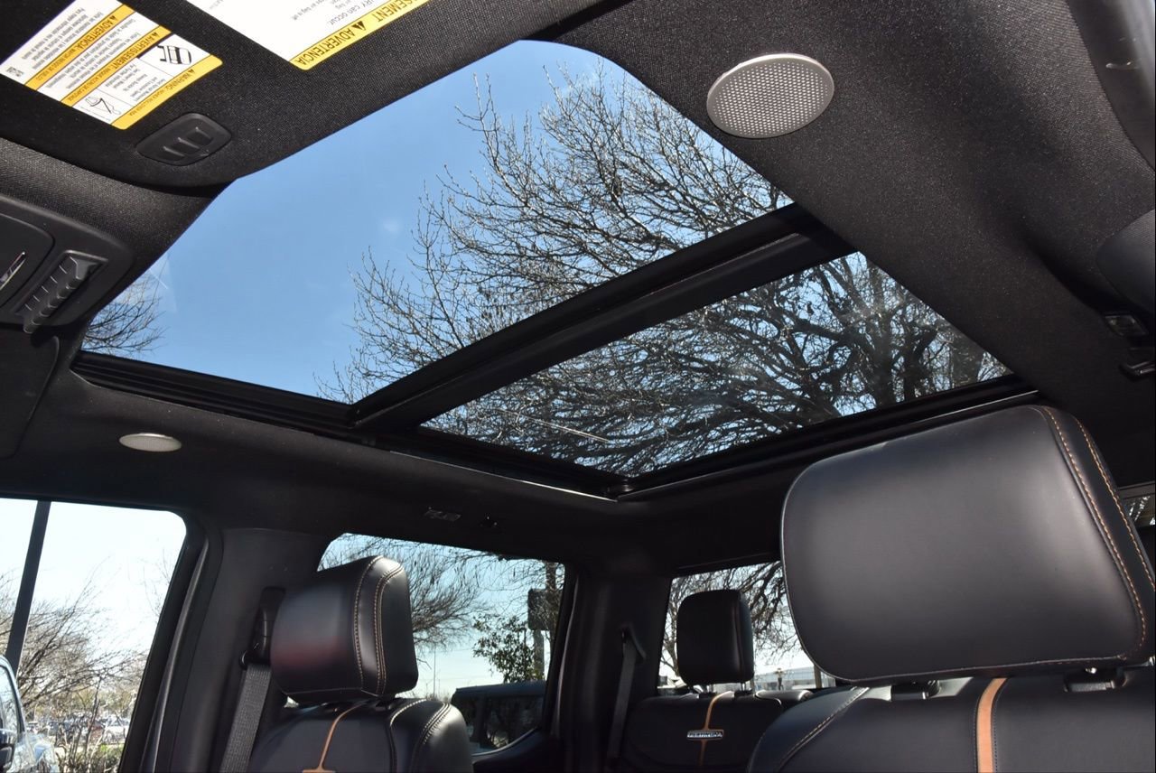 Certified 2024 Ford F250 Platinum w/ FX4 Off-Road Package image 35