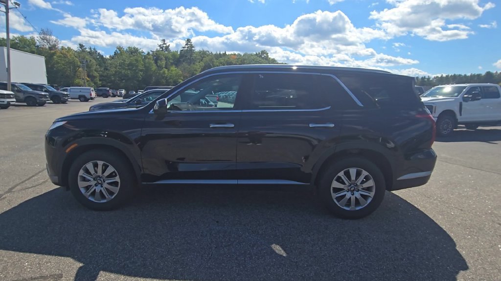 Used 2025 Hyundai Palisade SEL AWD/4WD image 16