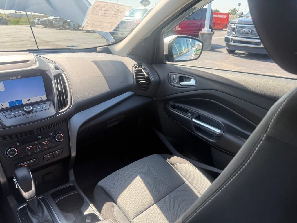Certified 2018 Ford Escape SE w/ SE Sync 3 Package FWD image 35