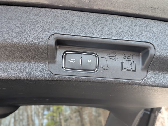 Certified 2023 Ford Explorer XLT w/ Equipment Group 202A image 32