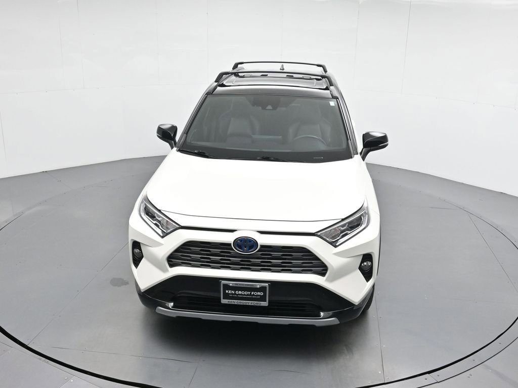 Used 2020 Toyota RAV4 XSE image 29