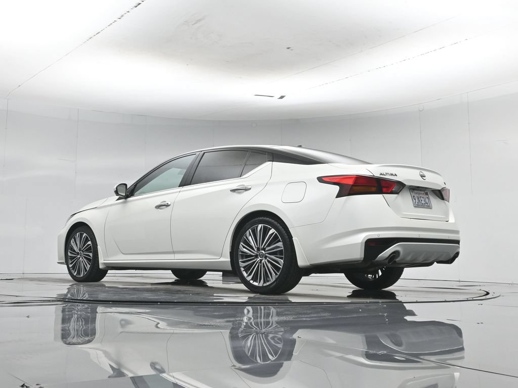 Used 2024 Nissan Altima 2.5 SL FWD image 4