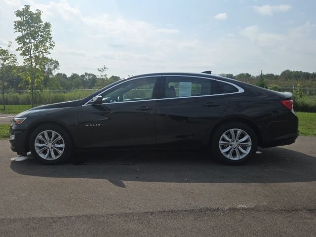 Used 2025 Chevrolet Malibu LT FWD image 12