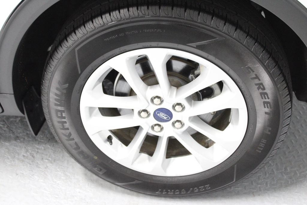 Certified 2021 Ford Escape SE FWD image 18