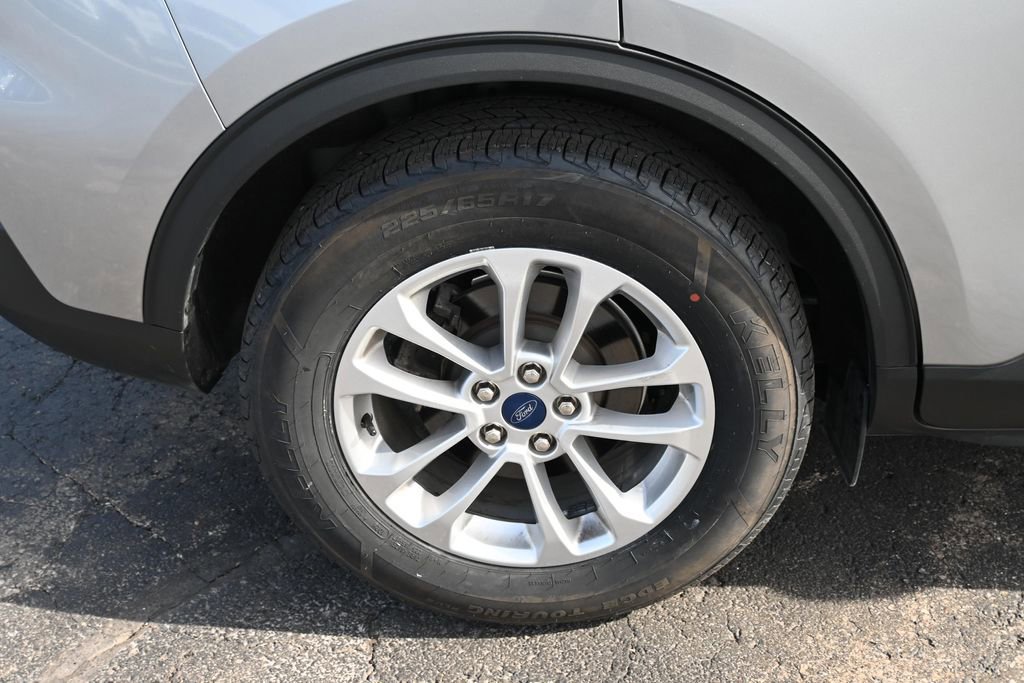 Certified 2022 Ford Escape SE image 15