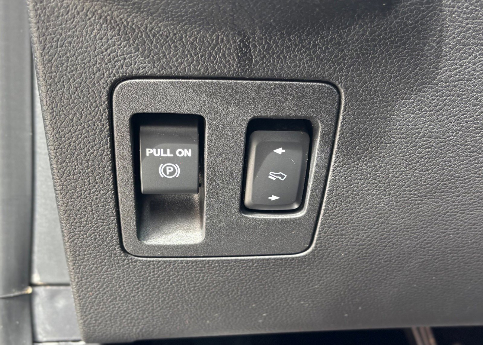 Certified 2021 Ford Expedition Max Limited image 37