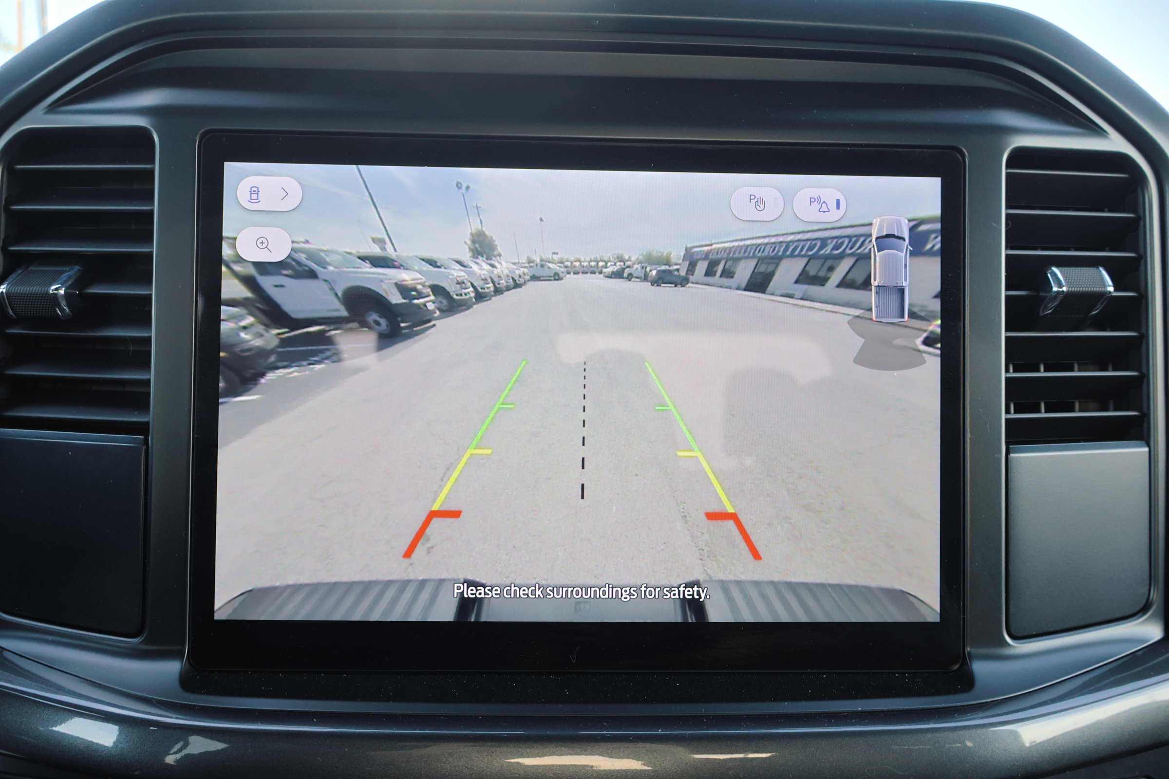 Certified 2025 Ford F150 STX w/ Equipment Group 200A image 22