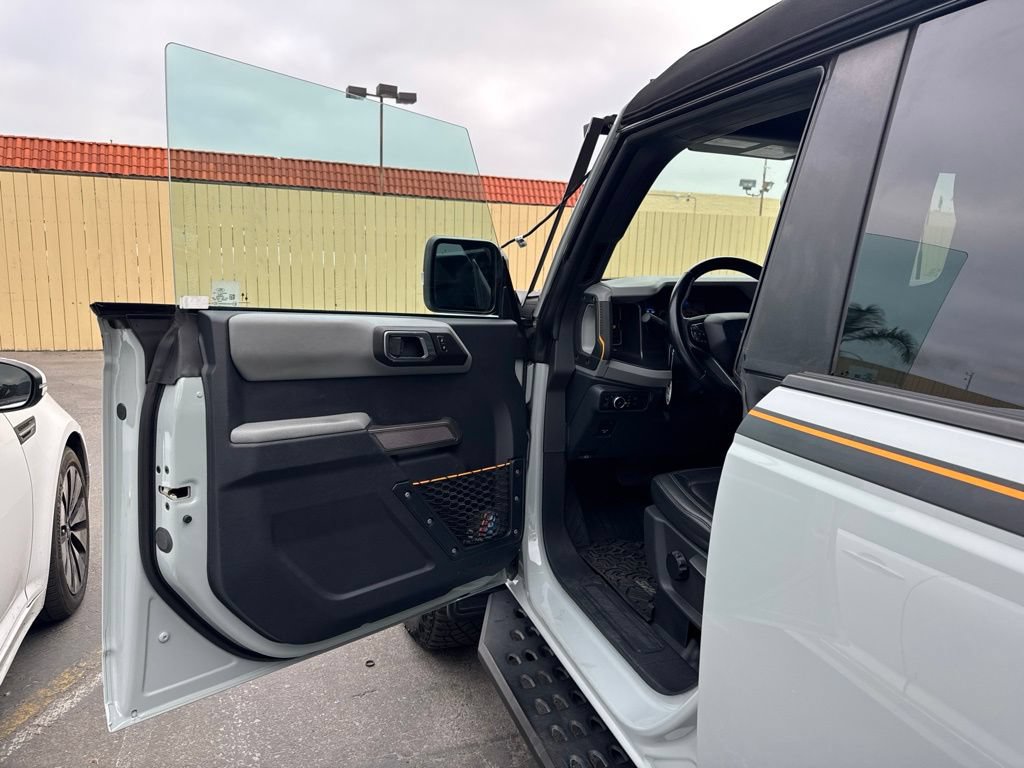 Certified 2023 Ford Bronco Badlands w/ Sasquatch Package AWD/4WD image 6
