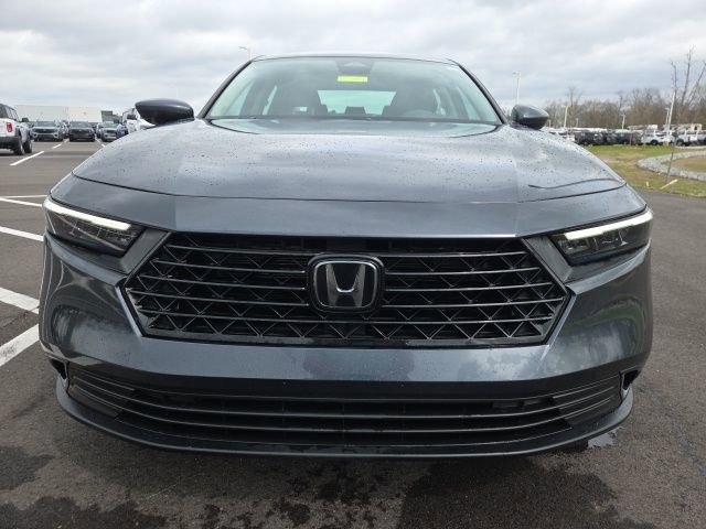 Used 2023 Honda Accord EX image 3