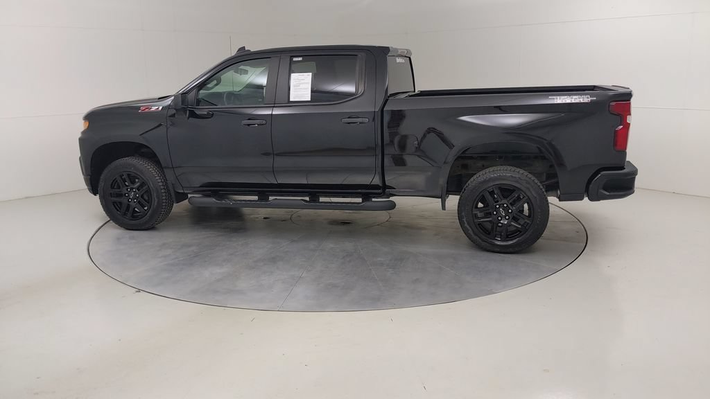 Used 2021 Chevrolet Silverado 1500 Custom Trail Boss AWD/4WD image 17