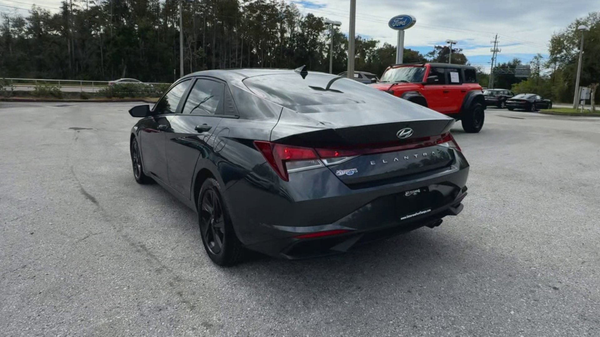 Used 2021 Hyundai Elantra SEL w/ Convenience Package image 22