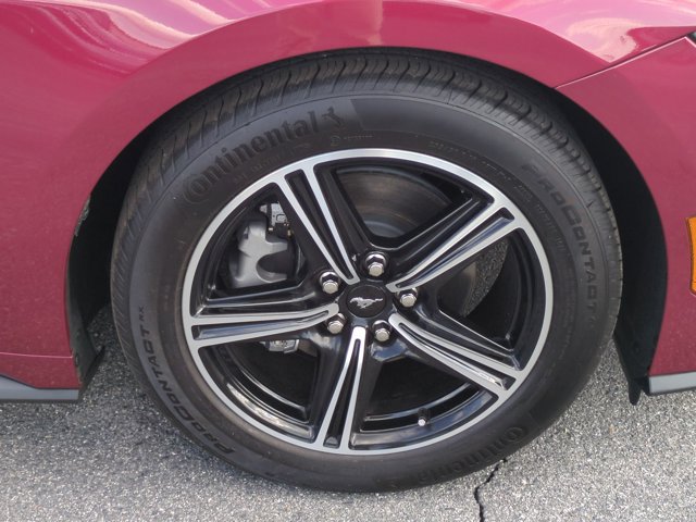 Certified 2025 Ford Mustang Coupe RWD image 11