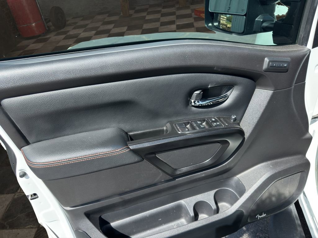 Used 2024 Nissan Titan PRO-4X w/ Pro-4x Convenience Package image 14
