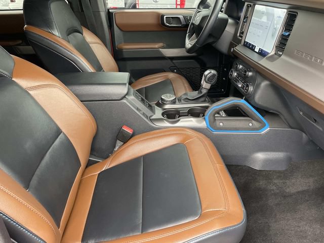Certified 2023 Ford Bronco Outer Banks w/ Sasquatch Package AWD/4WD image 37