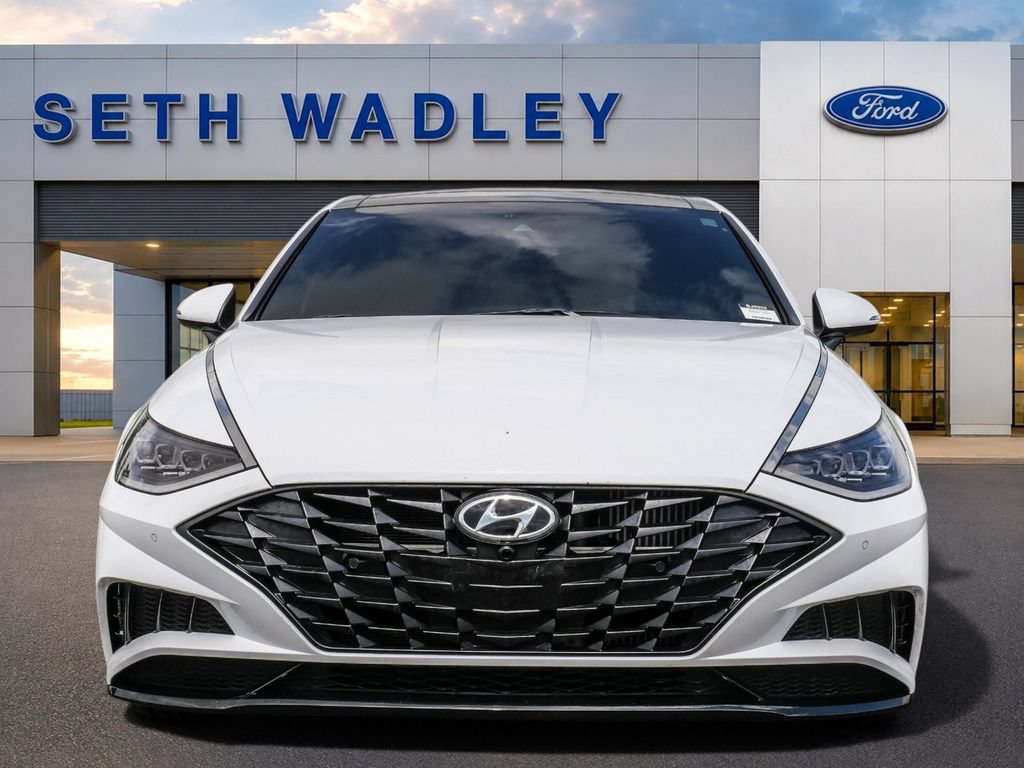 Used 2023 Hyundai Sonata Limited w/ Cargo Package FWD image 2