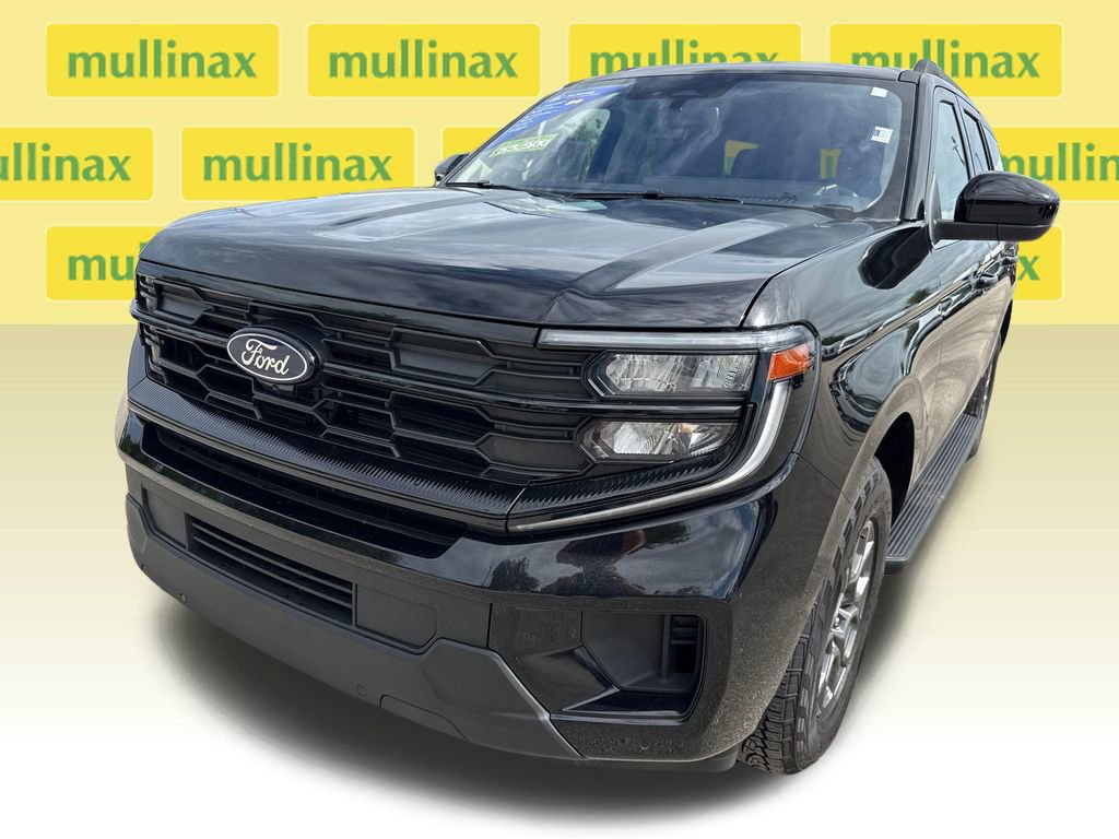 Certified 2025 Ford Expedition Active RWD image 10