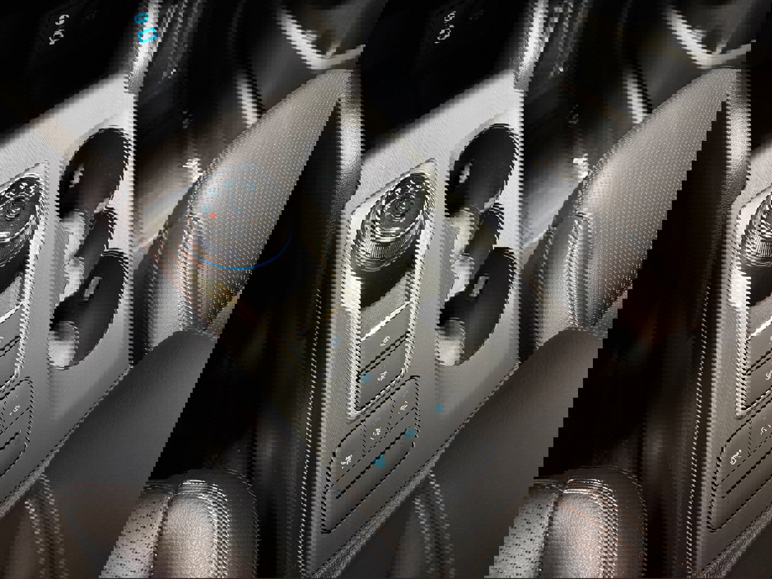 Certified 2022 Ford Escape Titanium image 26