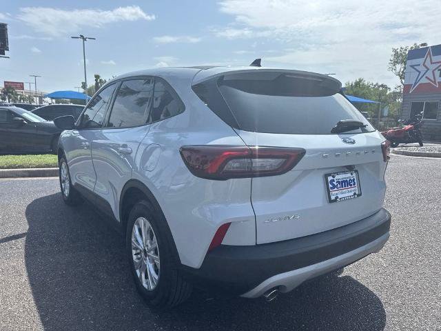 Certified 2026 Ford Escape Active FWD image 3