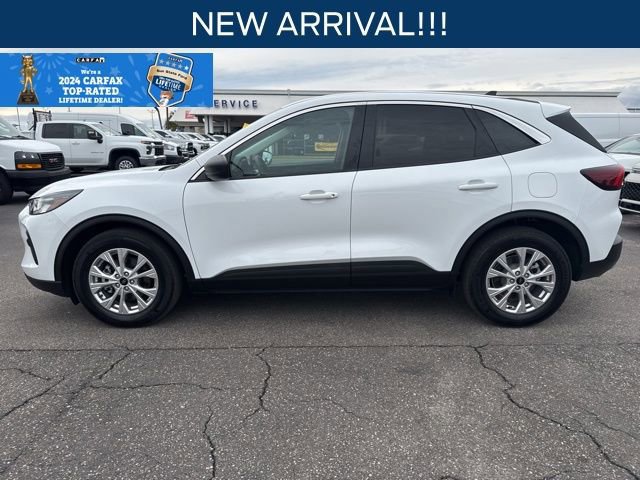 Certified 2023 Ford Escape Active image 2