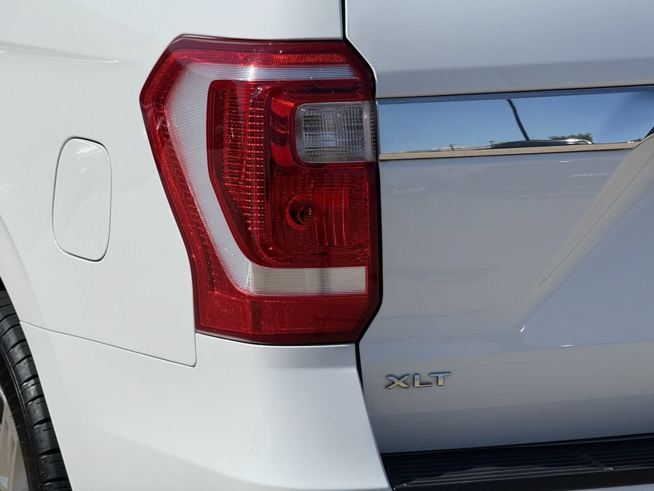 Certified 2020 Ford Expedition Max XLT w/ Equipment Group 202A RWD image 7