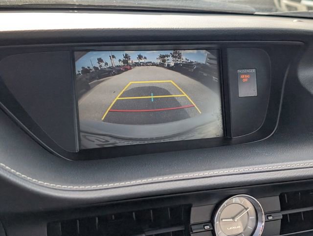 Used 2017 Lexus ES 350 w/ Luxury Package FWD image 22