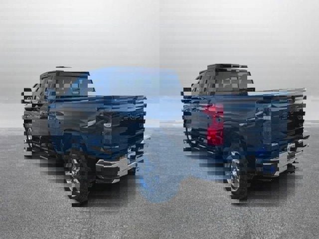 Used 2023 Chevrolet Silverado 2500 LT w/ Convenience Package image 5