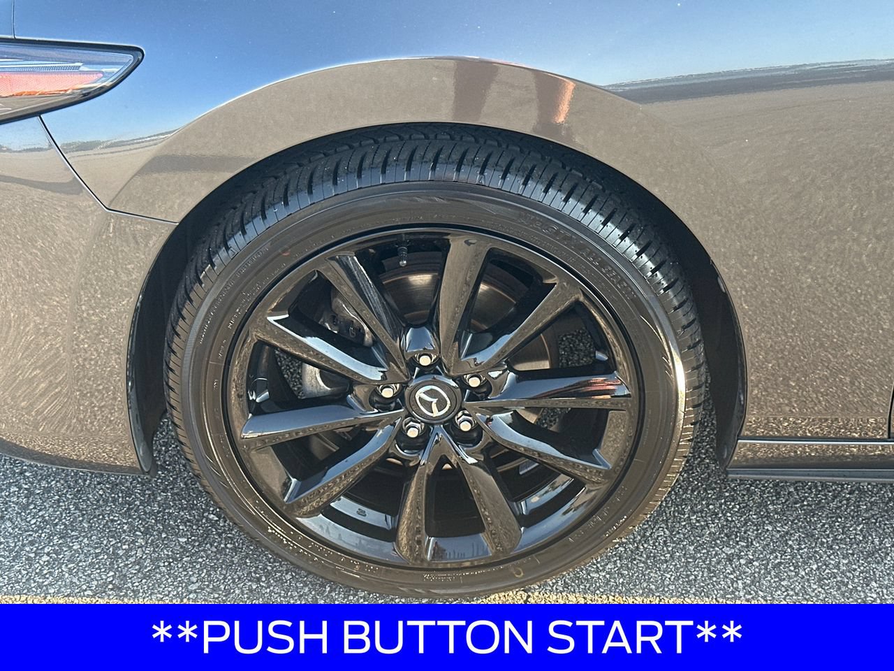 Used 2022 MAZDA MAZDA3 s AWD/4WD image 13