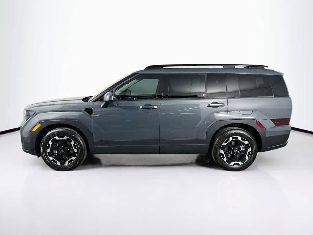 Used 2025 Hyundai Santa Fe SEL FWD image 3