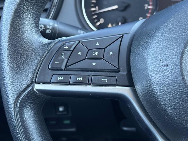 Used 2018 Nissan Rogue S image 25