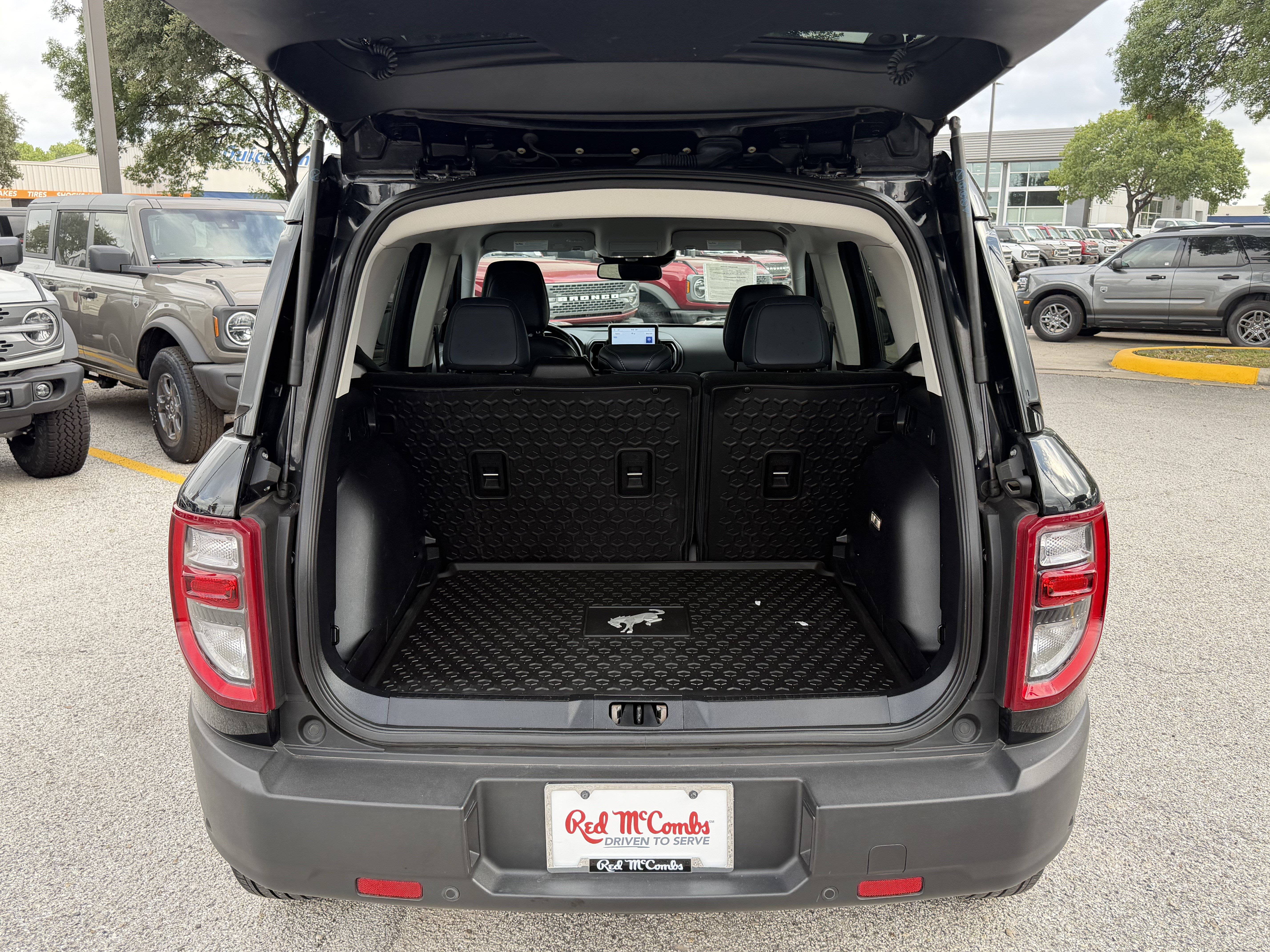 Certified 2023 Ford Bronco Sport Outer Banks w/ Tech Package AWD/4WD image 8