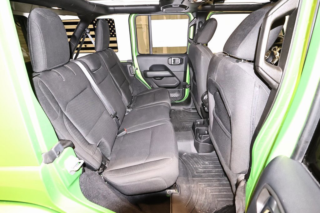 Used 2019 Jeep Wrangler Unlimited Sahara w/ Uconnect 4C Nav & Sound Group image 19