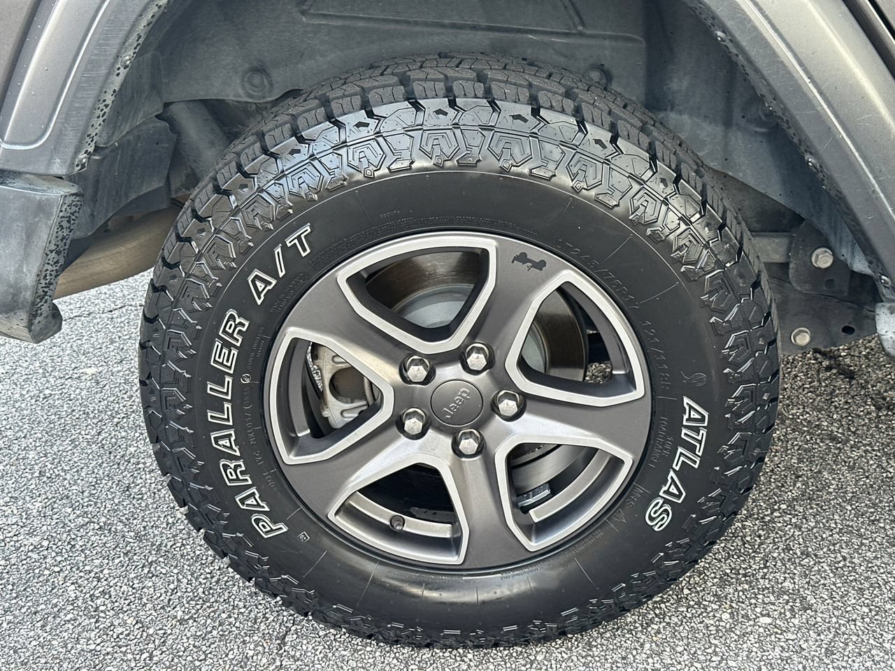 Used 2019 Jeep Wrangler Unlimited Sport S AWD/4WD image 19