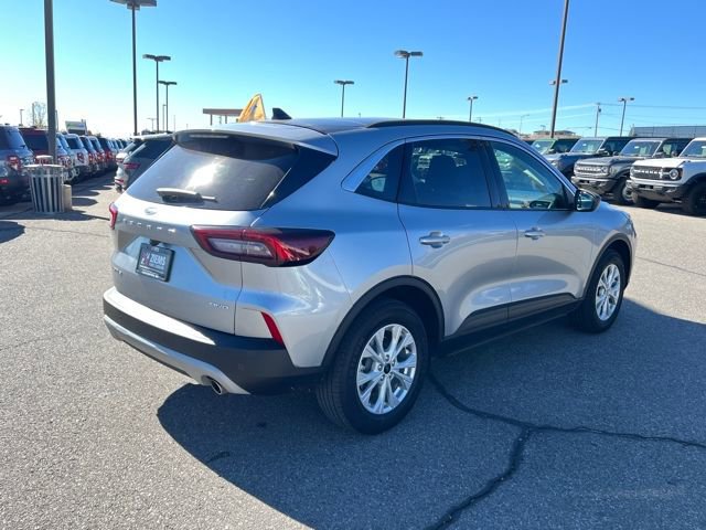 Certified 2024 Ford Escape Active w/ Tech Pack #1 image 5