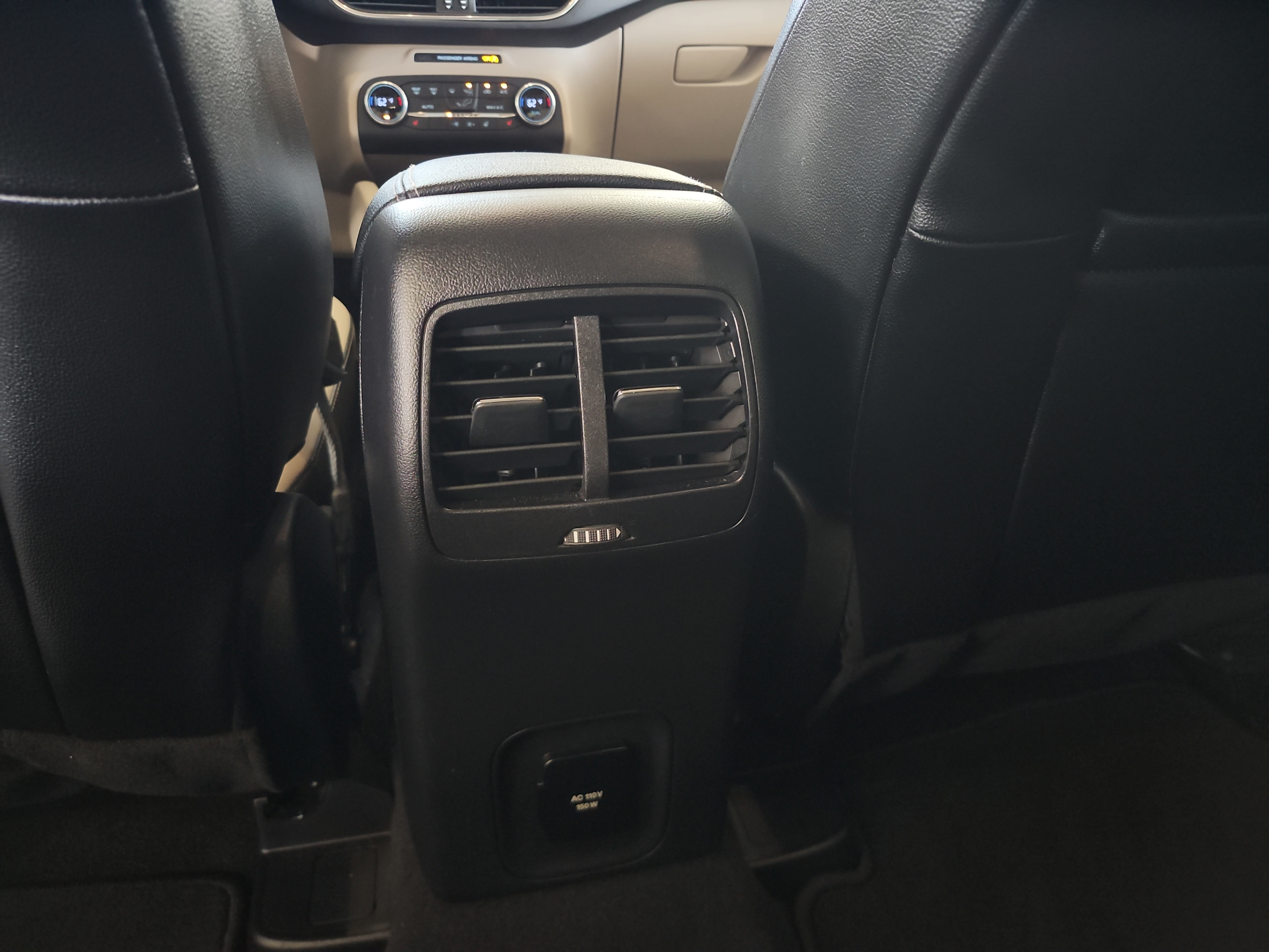 Certified 2020 Ford Escape Titanium w/ Titanium Premium Package 2.0 FWD image 17