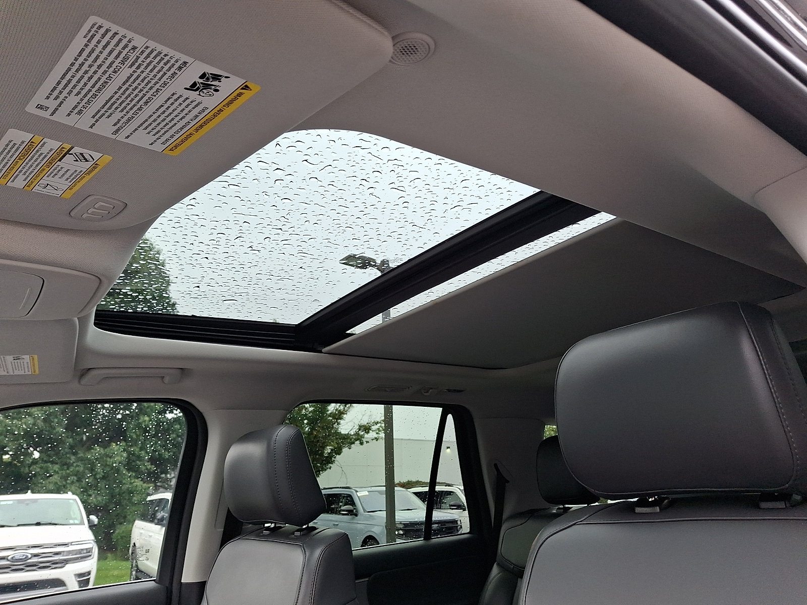 Certified 2025 Ford Expedition Active AWD/4WD image 18