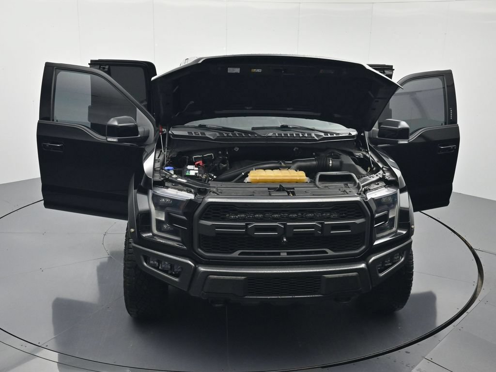Certified 2018 Ford F150 Raptor w/ Equipment Group 802A Luxury AWD/4WD image 46