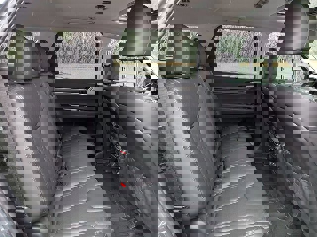 Used 2025 Hyundai Palisade SEL image 31