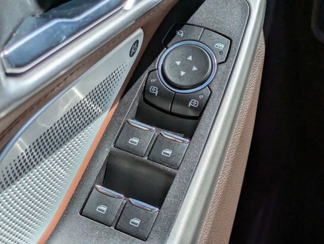 Certified 2022 Ford Explorer King Ranch w/ Premium Technology Package AWD/4WD image 25