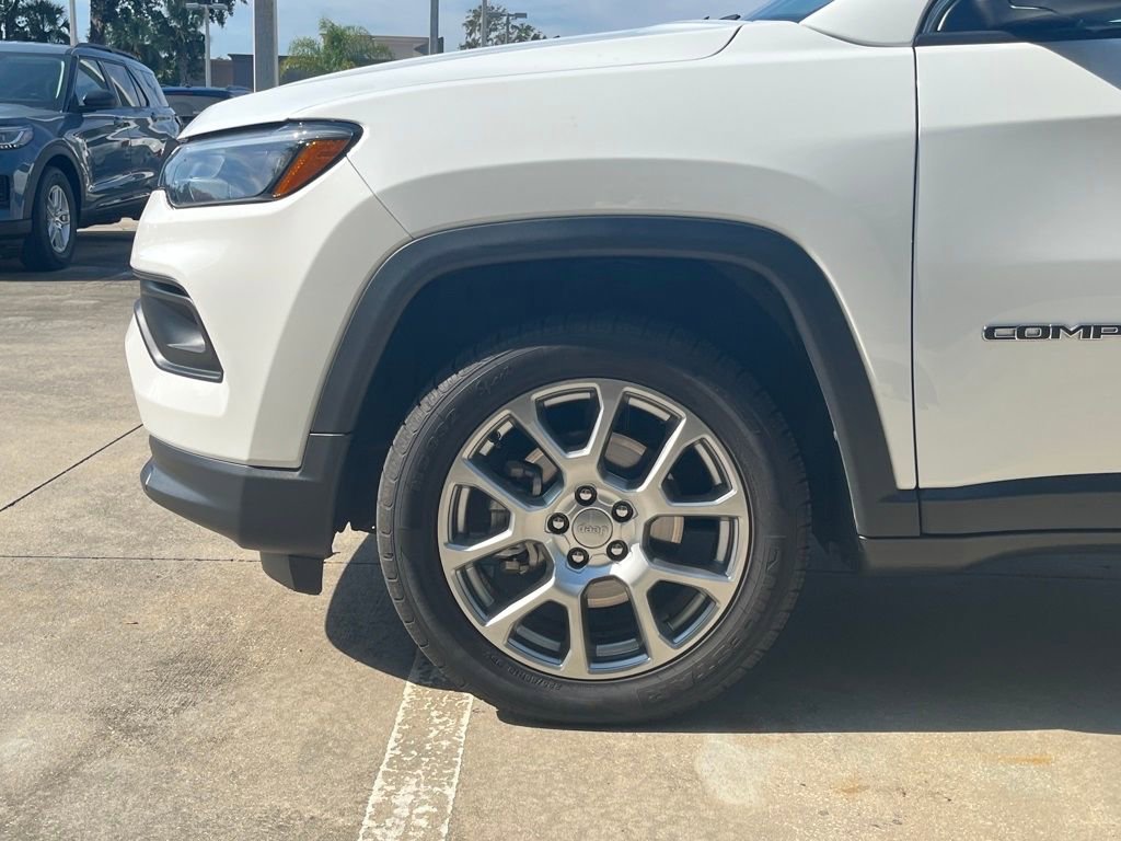 Used 2022 Jeep Compass Latitude image 21