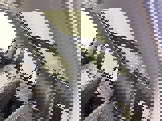 Certified 2022 Ford Explorer XLT w/ XLT Sport Appearance Package image 9