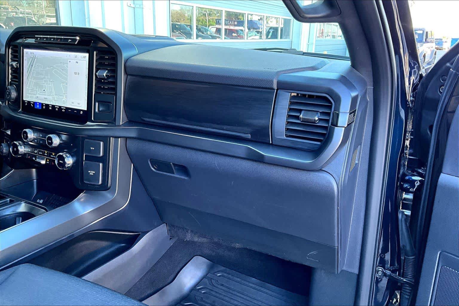 Certified 2024 Ford F150 XLT w/ Equipment Group 302A MID AWD/4WD image 19